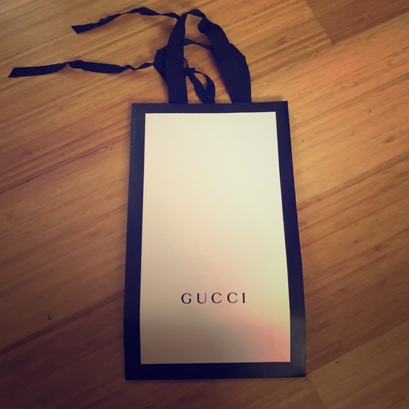 gucci bags paris